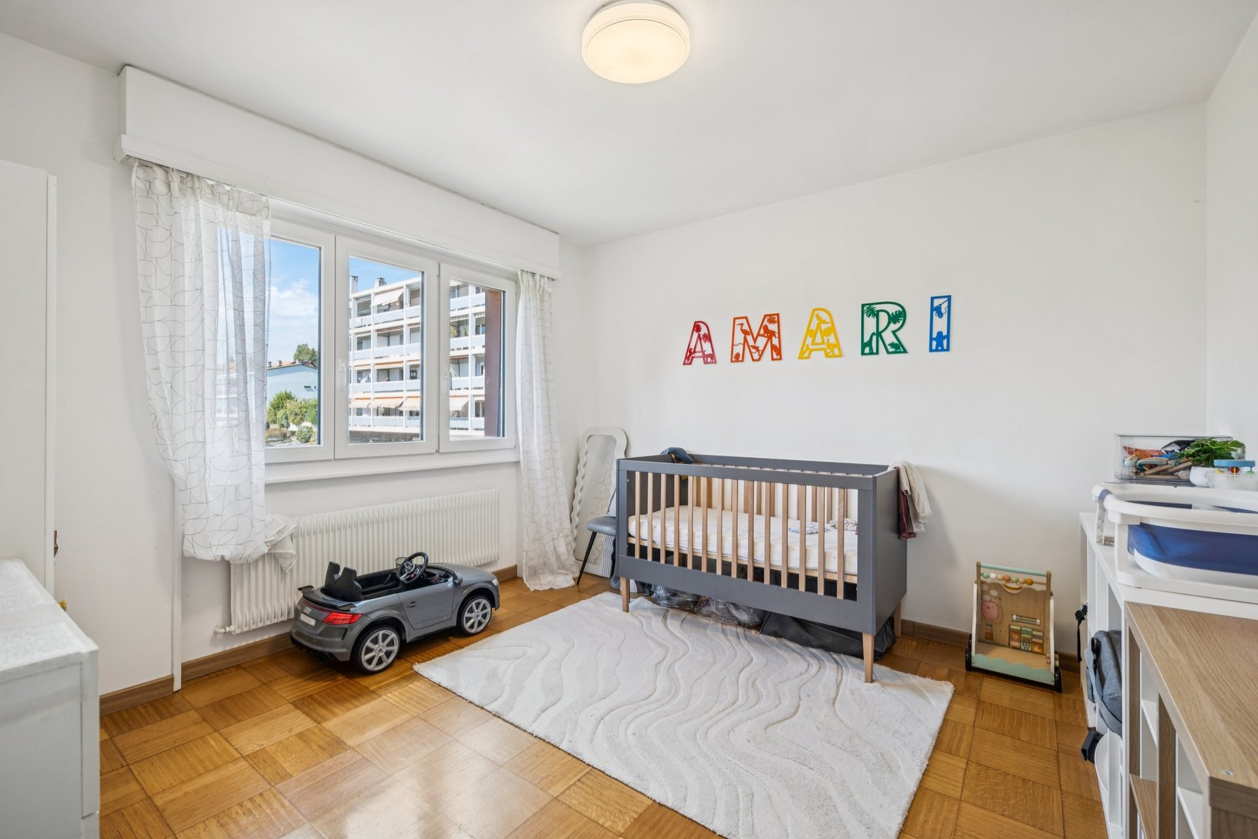  Ideal location for this spacious apartment - 物件實景