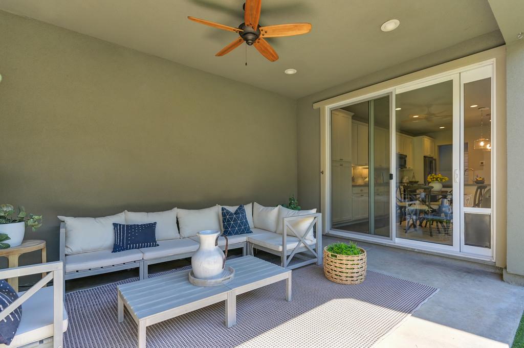 Sacramento, California, 95816, United States, 3 Bedrooms Bedrooms, ,3 BathroomsBathrooms,Residential,For Sale,1916793
