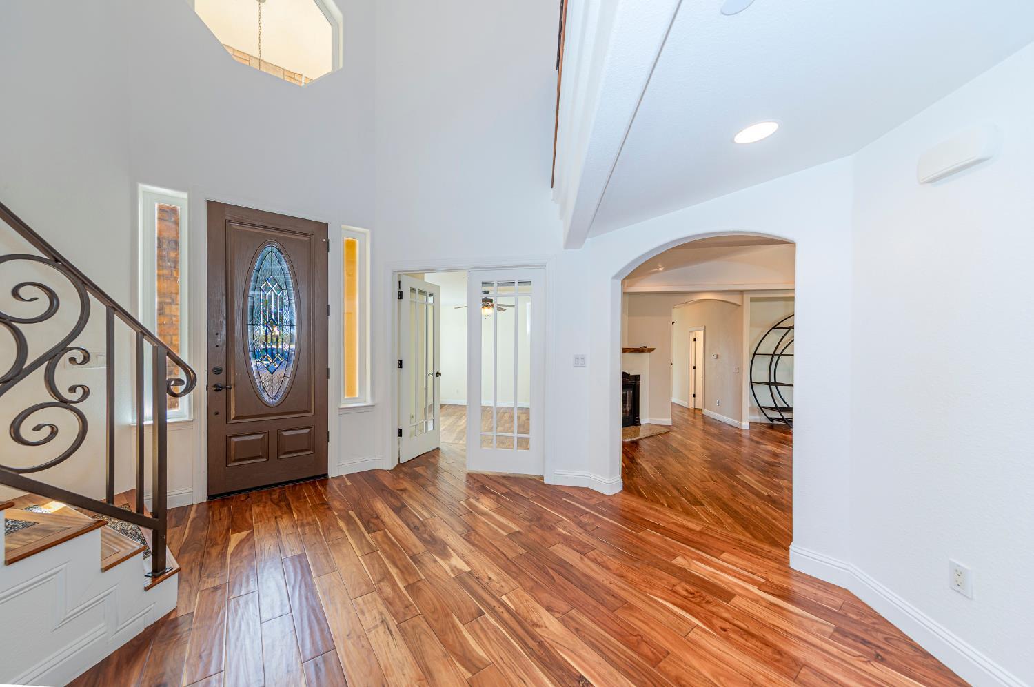 Raymond, California, 93653, United States, 5 Bedrooms Bedrooms, ,3 BathroomsBathrooms,Residential,For Sale,1996762