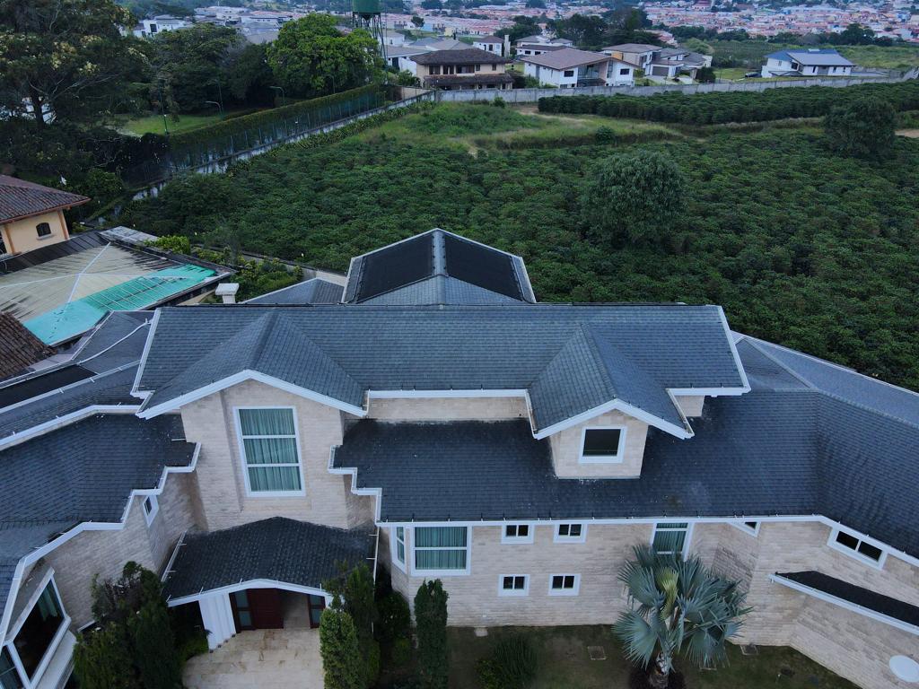 Curridabat, Curridabat, San Jose, CR, 6 Bedrooms Bedrooms, ,7 BathroomsBathrooms,Residential,For Sale,Curridabat,1587516