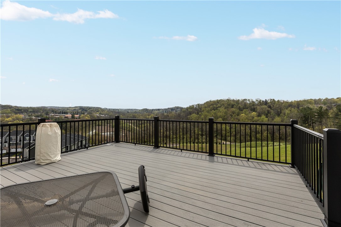 North Strabane, Pennsylvania, 15317, United States, 3 Bedrooms Bedrooms, ,3 BathroomsBathrooms,Residential,For Sale,1941695