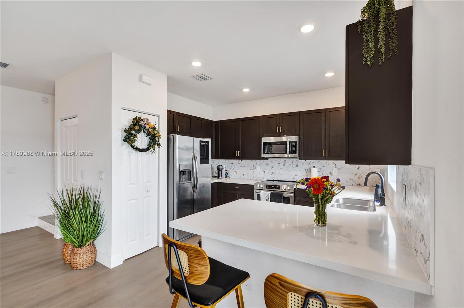 Miami, Florida, 33179, United States, 3 Bedrooms Bedrooms, ,3 BathroomsBathrooms,Residential,For Sale,1784236