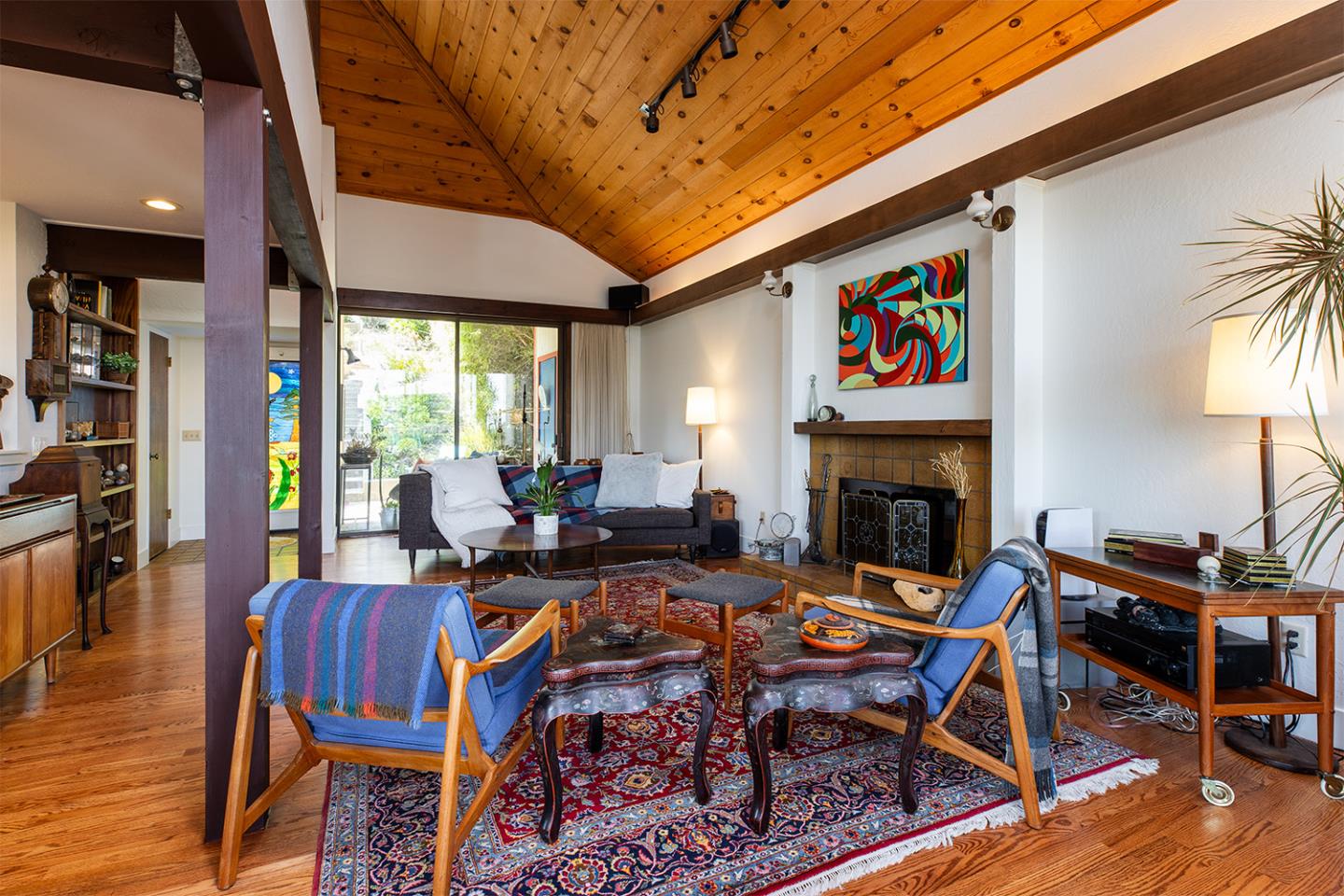 Santa Cruz, California, 95060, United States, 2 Bedrooms Bedrooms, ,2 BathroomsBathrooms,Residential,For Sale,1847420