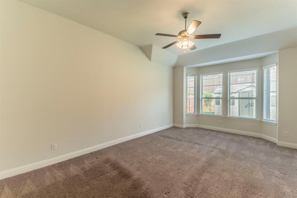 Fort Worth, Texas, 76179, United States, 4 Bedrooms Bedrooms, ,4 BathroomsBathrooms,Residential,For Sale,1978129