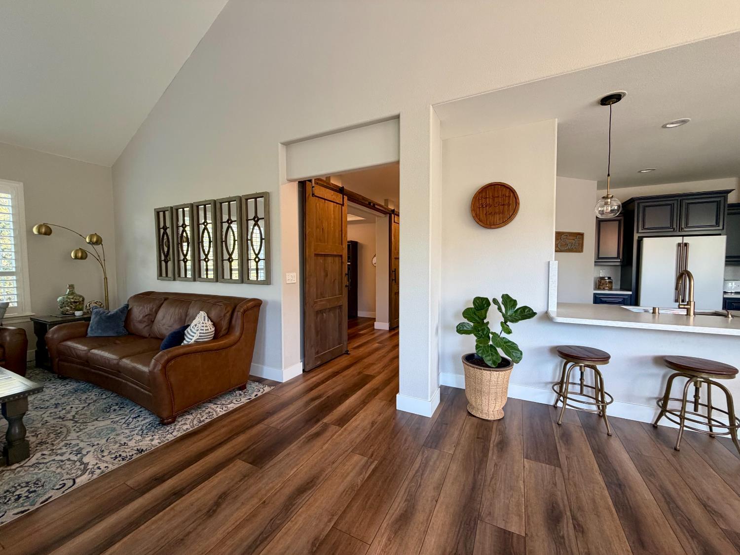 Colfax, California, 95713, United States, 5 Bedrooms Bedrooms, ,3 BathroomsBathrooms,Residential,For Sale,2002832