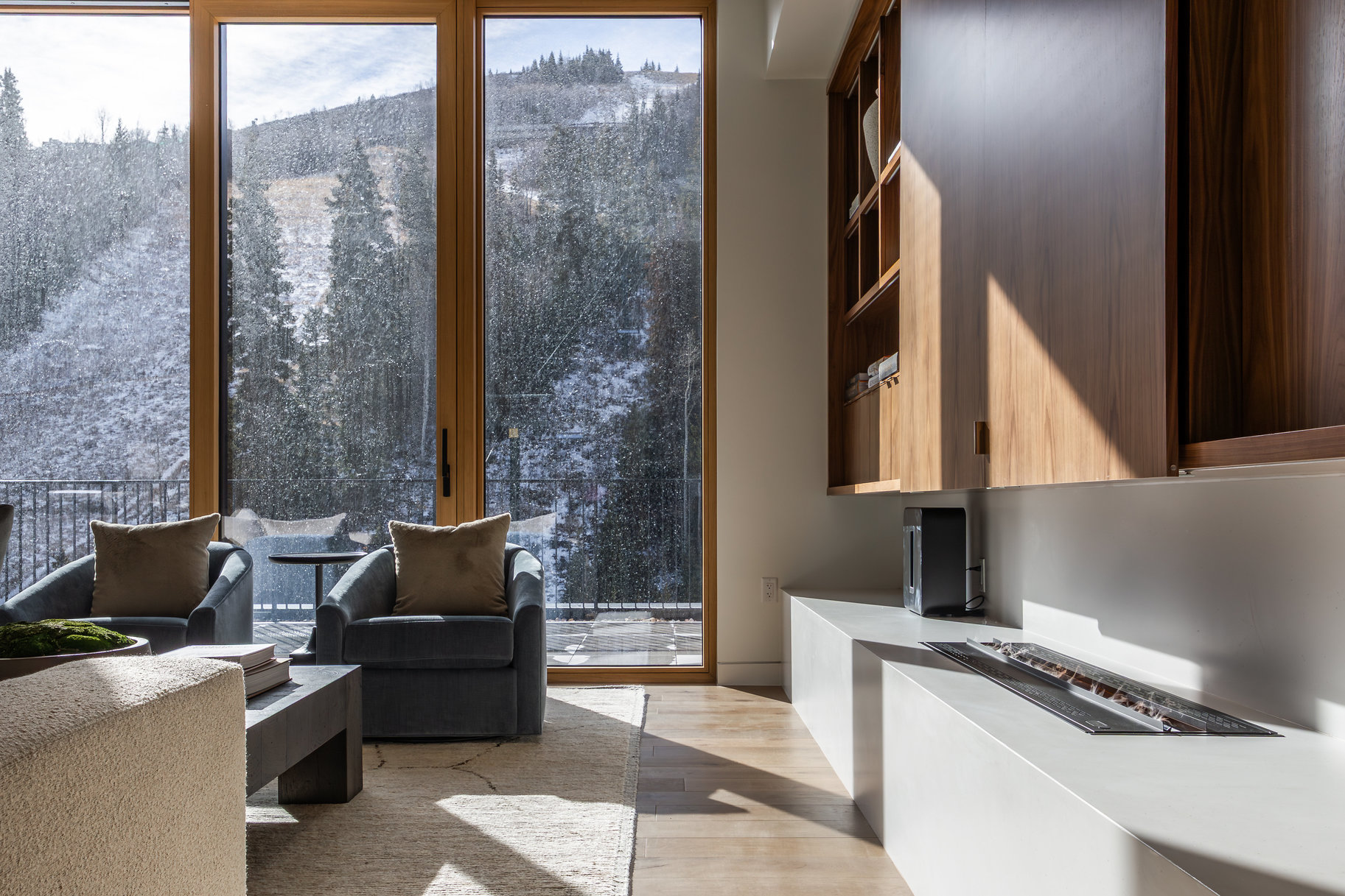 Furnished 5-bedroom Penthouse at Founder