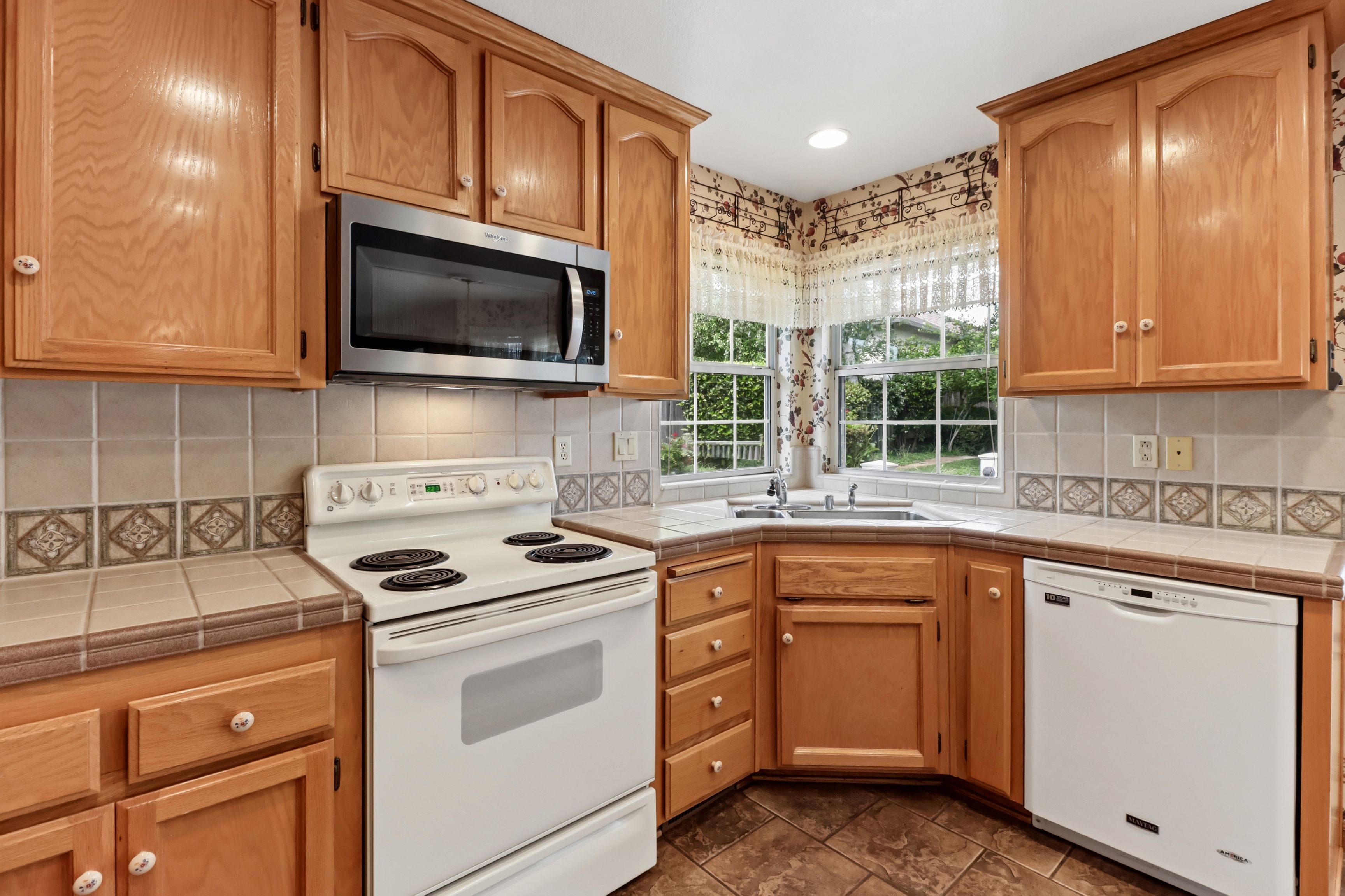  147 Rebecca Way, Folsom, CA 95630 - 物件實景