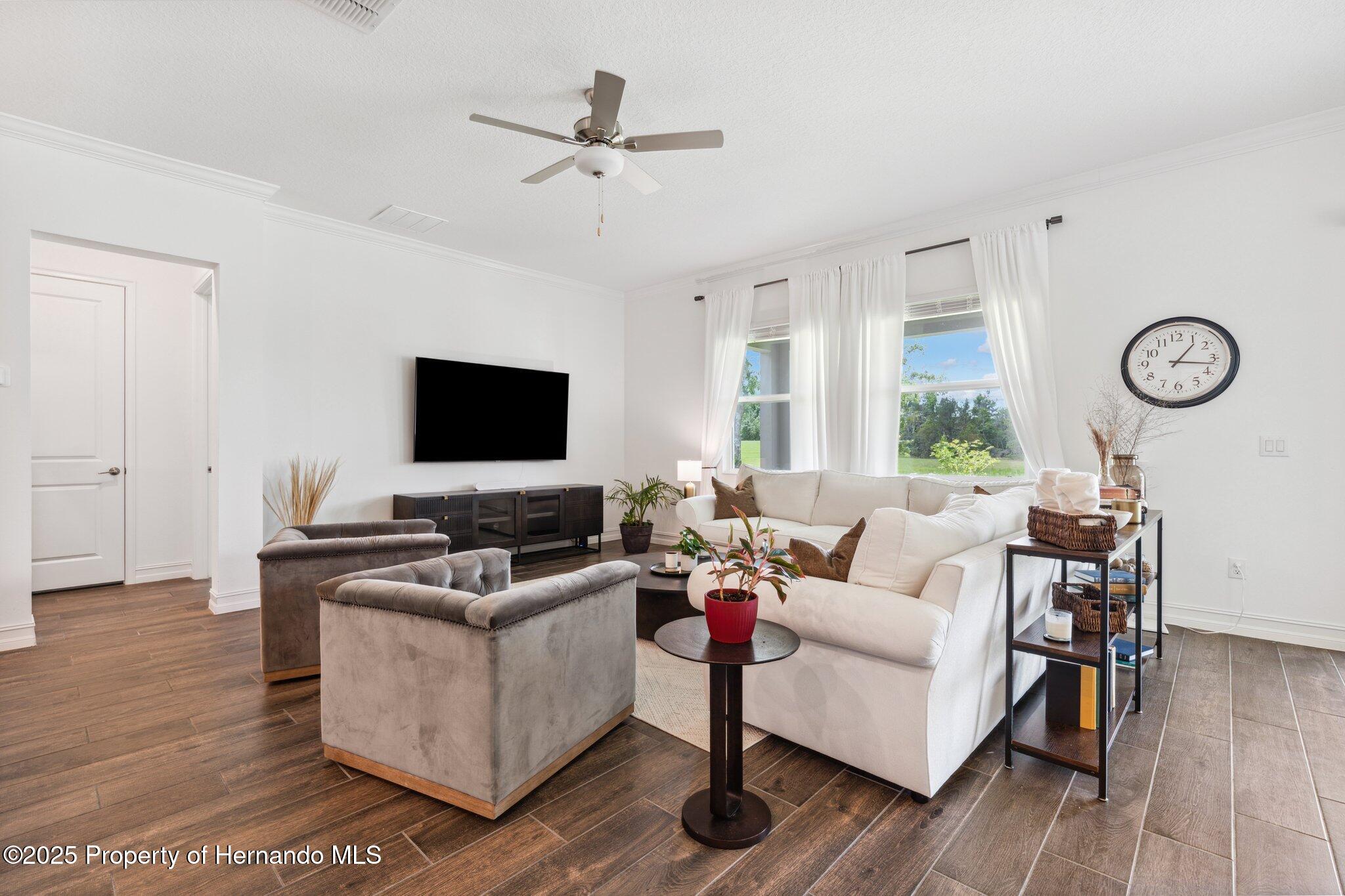 Brooksville, Florida, 34601, United States, 2 Bedrooms Bedrooms, ,3 BathroomsBathrooms,Residential,For Sale,1975908