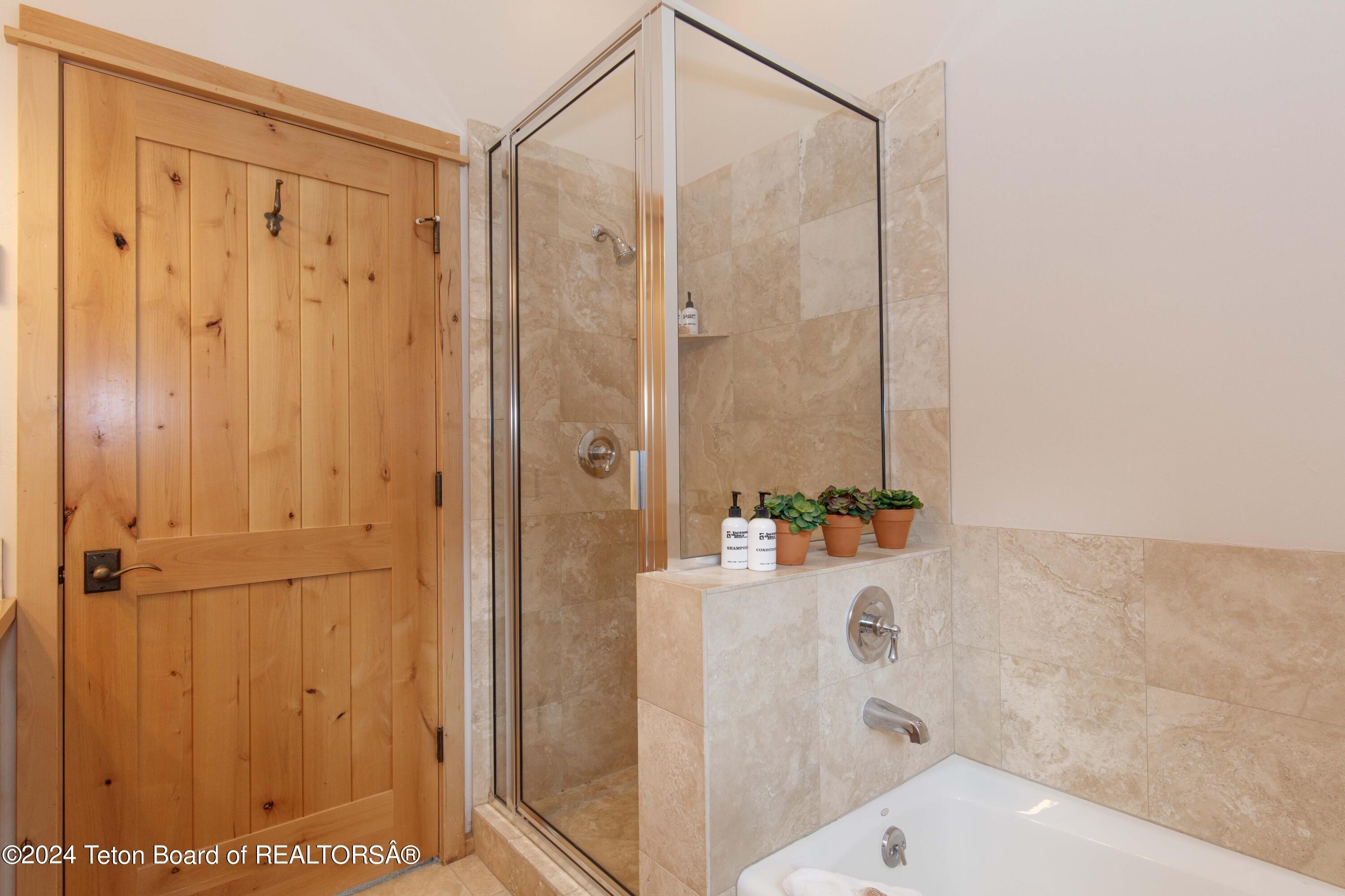 Teton Village, Wyoming, 83025, United States, 3 Bedrooms Bedrooms, ,4 BathroomsBathrooms,Residential,For Sale,1974822