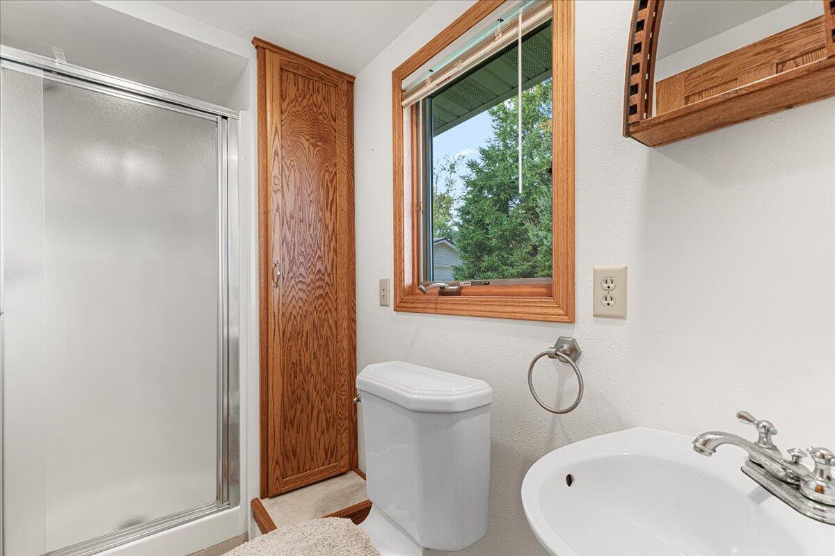 Osceola, Wisconsin, 53010, United States, 1 Bedroom Bedrooms, ,1 BathroomBathrooms,Residential,For Sale,1962522