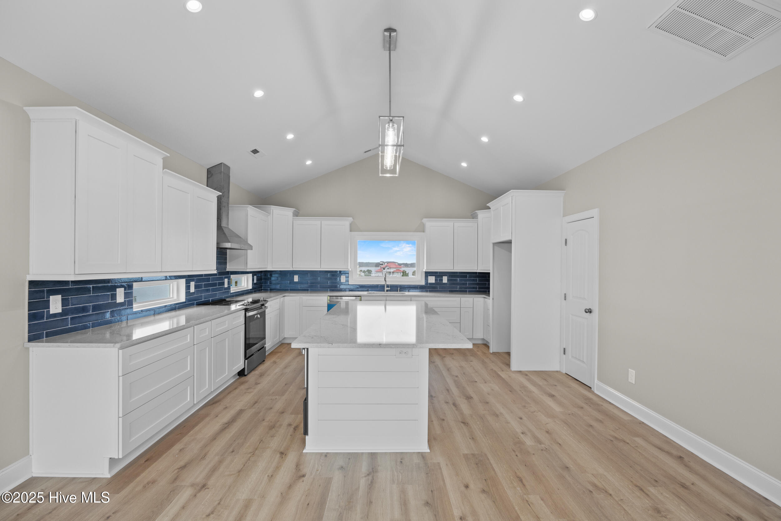 North Topsail Beach, North Carolina, 28460, United States, 7 Bedrooms Bedrooms, ,6 BathroomsBathrooms,Residential,For Sale,1991057