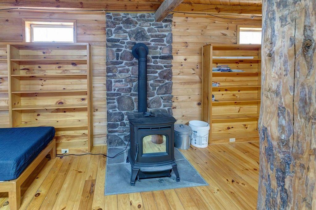 Roxbury, New York, 12474, United States, 3 Bedrooms Bedrooms, ,2 BathroomsBathrooms,Residential,For Sale,1793285