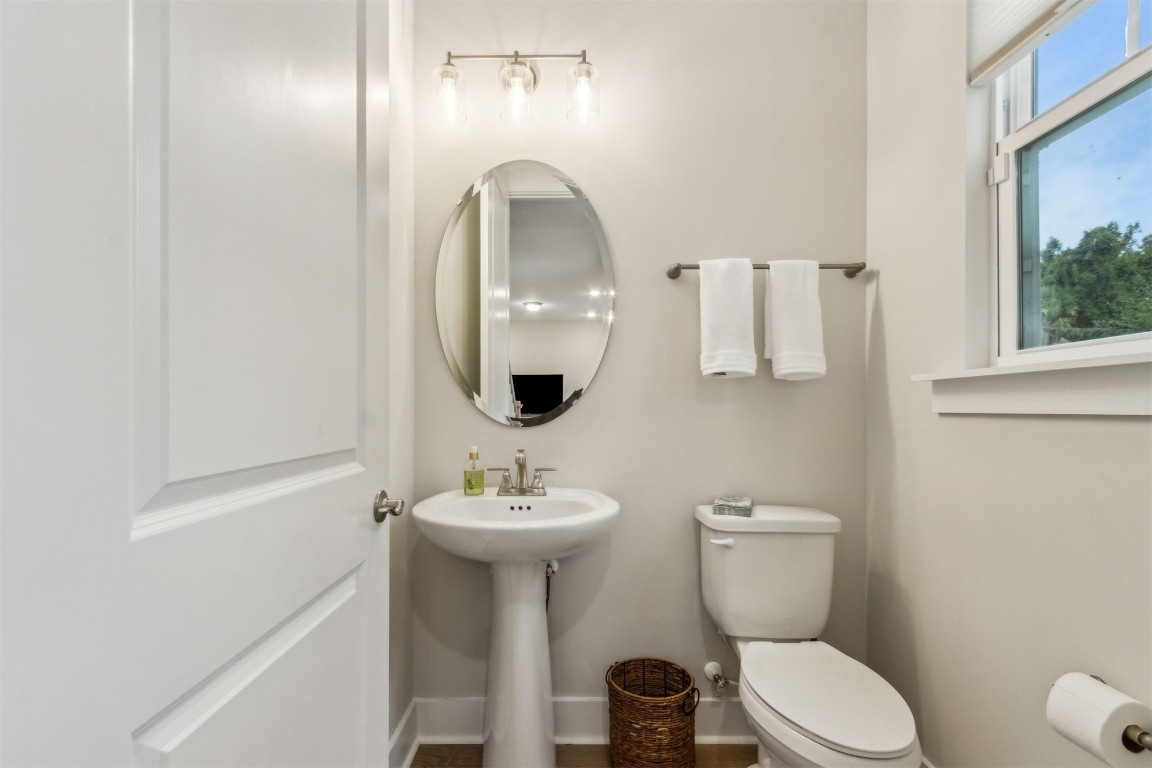 Fernandina Beach, Florida, 32034, United States, 2 Bedrooms Bedrooms, ,2 BathroomsBathrooms,Residential,For Sale,1935893