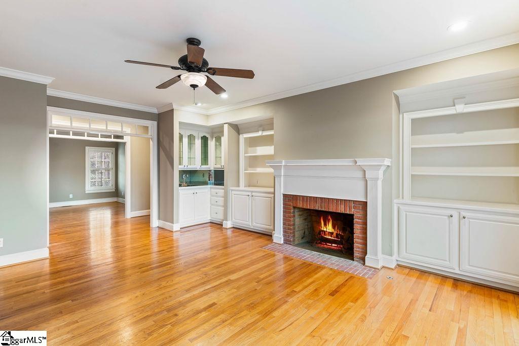 Greer, South Carolina, 29650, United States, 5 Bedrooms Bedrooms, ,4 BathroomsBathrooms,Residential,For Sale,2005494