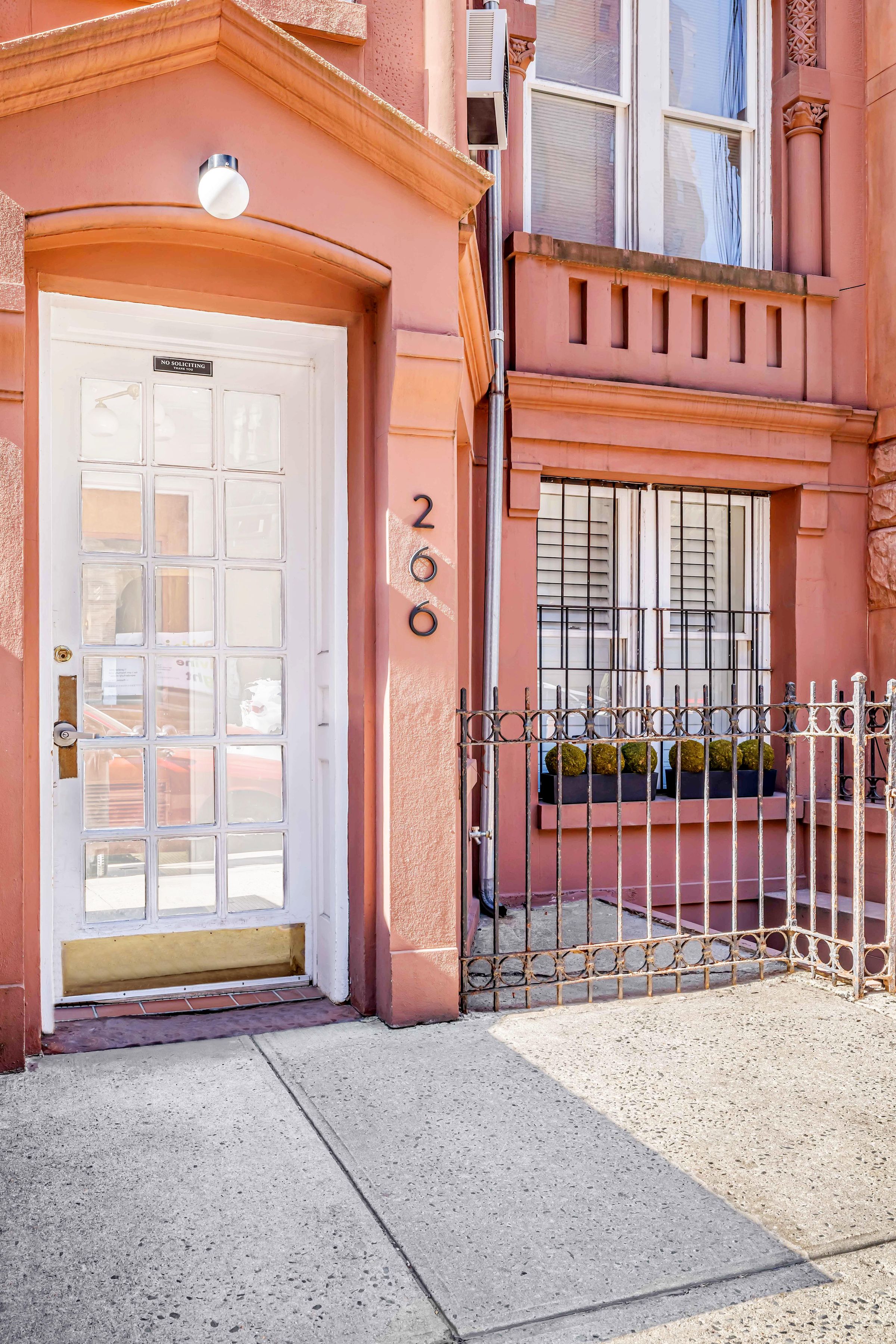  266 West 77th Street - 物件實景