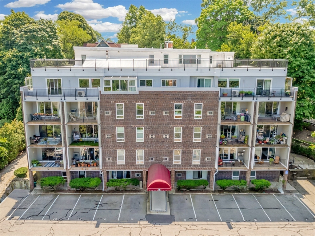 Brookline, Massachusetts, 02445, United States, 1 Bedroom Bedrooms, ,1 BathroomBathrooms,Residential,For Sale,1934572