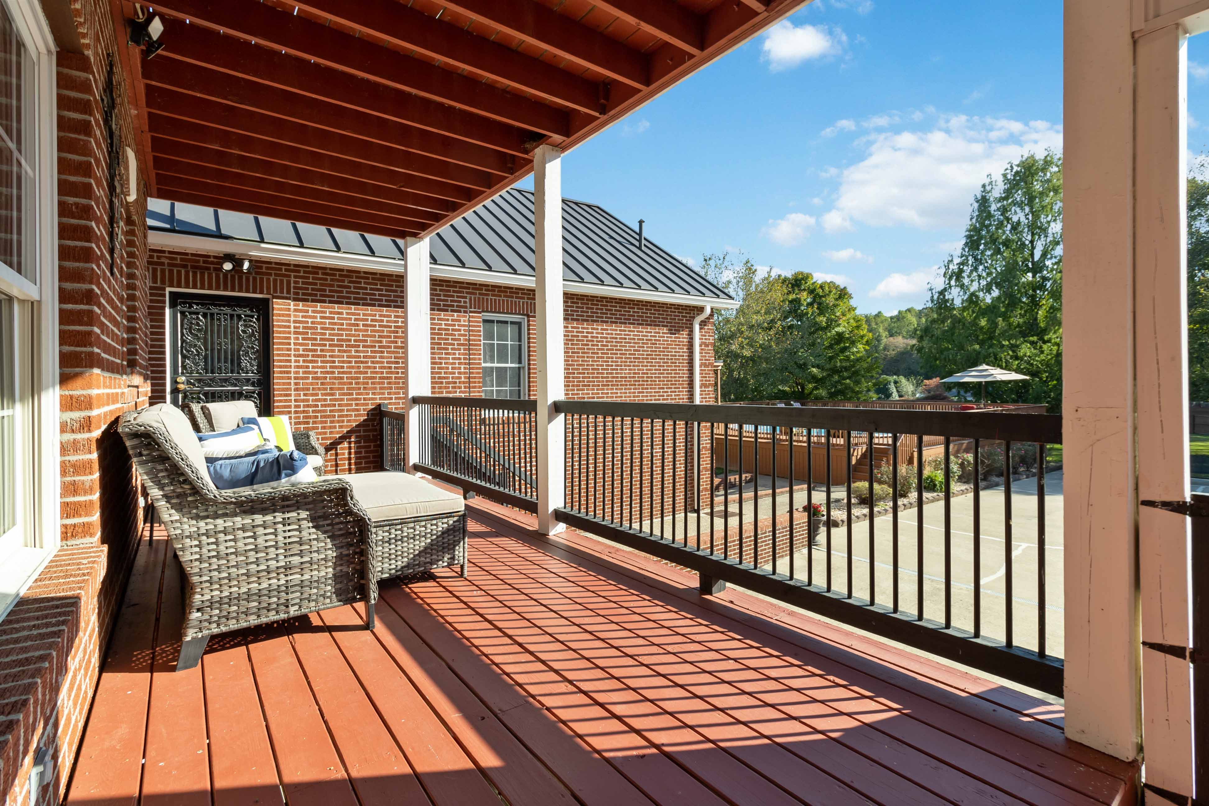 Corbin, Kentucky, 40701, United States, 10 Bedrooms Bedrooms, ,10 BathroomsBathrooms,Residential,For Sale,2045209