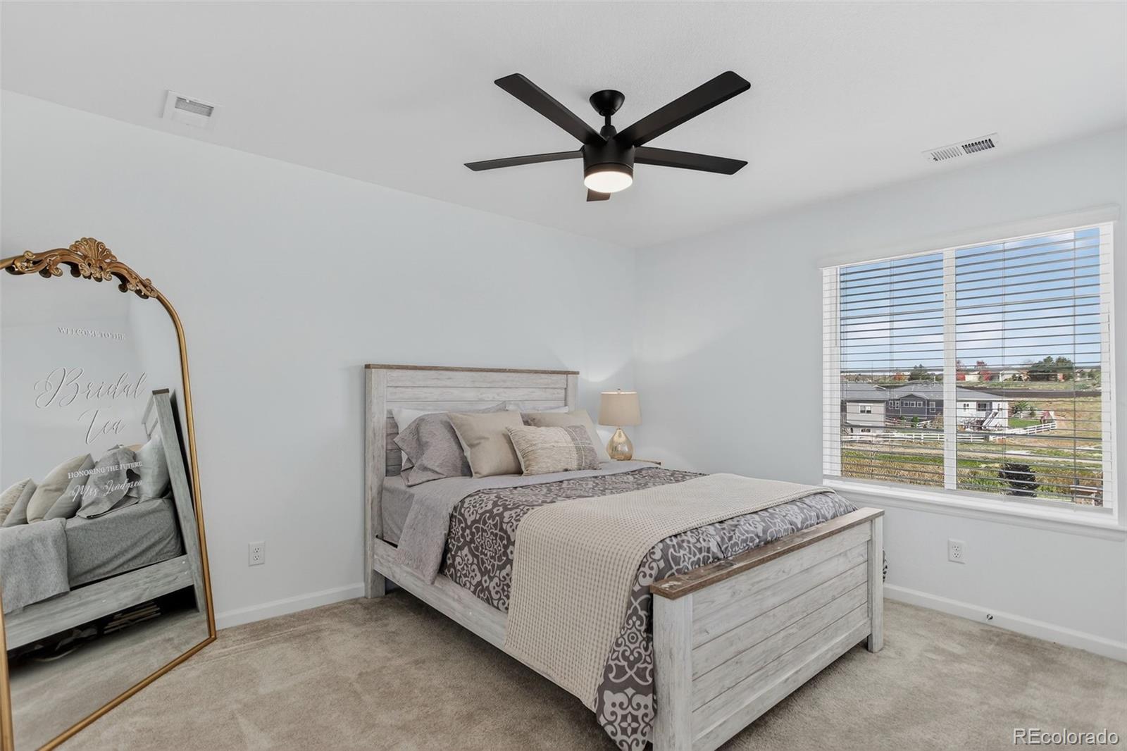 Castle Rock, Colorado, 80104, United States, 3 Bedrooms Bedrooms, ,2 BathroomsBathrooms,Residential,For Sale,1967525