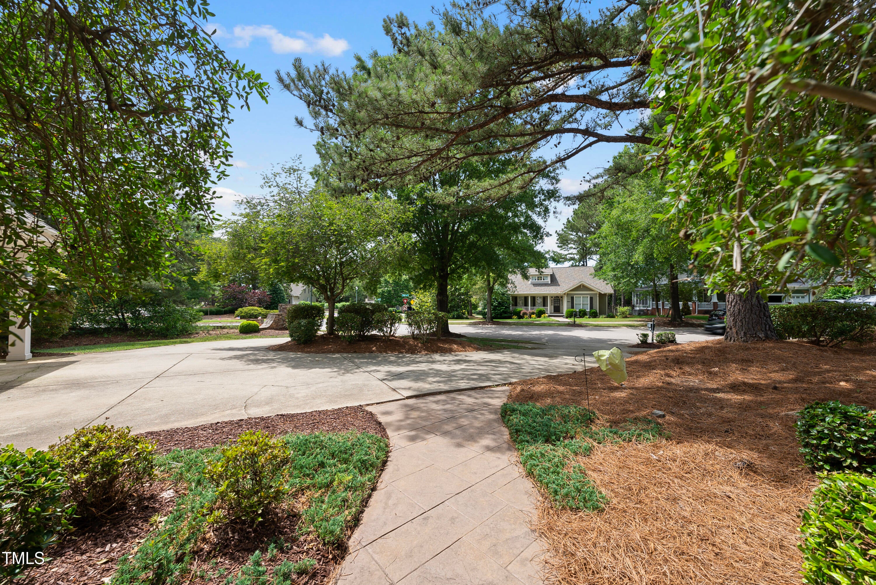 Wake Forest, North Carolina, 27587, United States, 5 Bedrooms Bedrooms, ,4 BathroomsBathrooms,Residential,For Sale,1838008