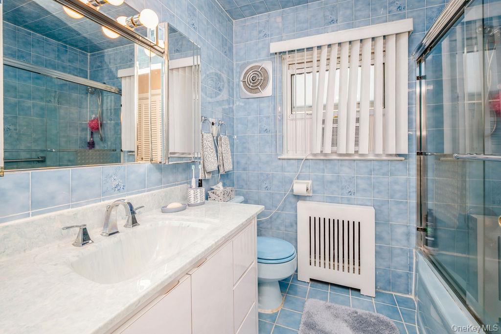 Massapequa, New York, 11758, United States, 4 Bedrooms Bedrooms, ,2 BathroomsBathrooms,Residential,For Sale,1927254