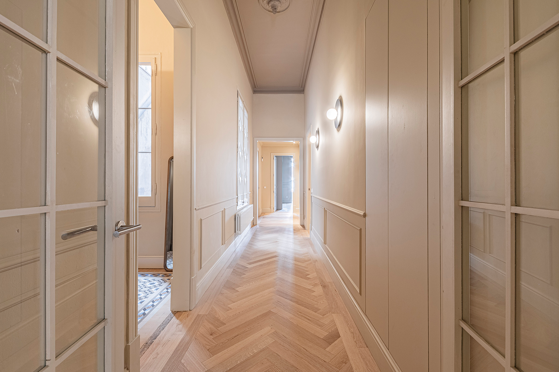 Extraordinary Modernist apartment with high ceilings - 物件實景