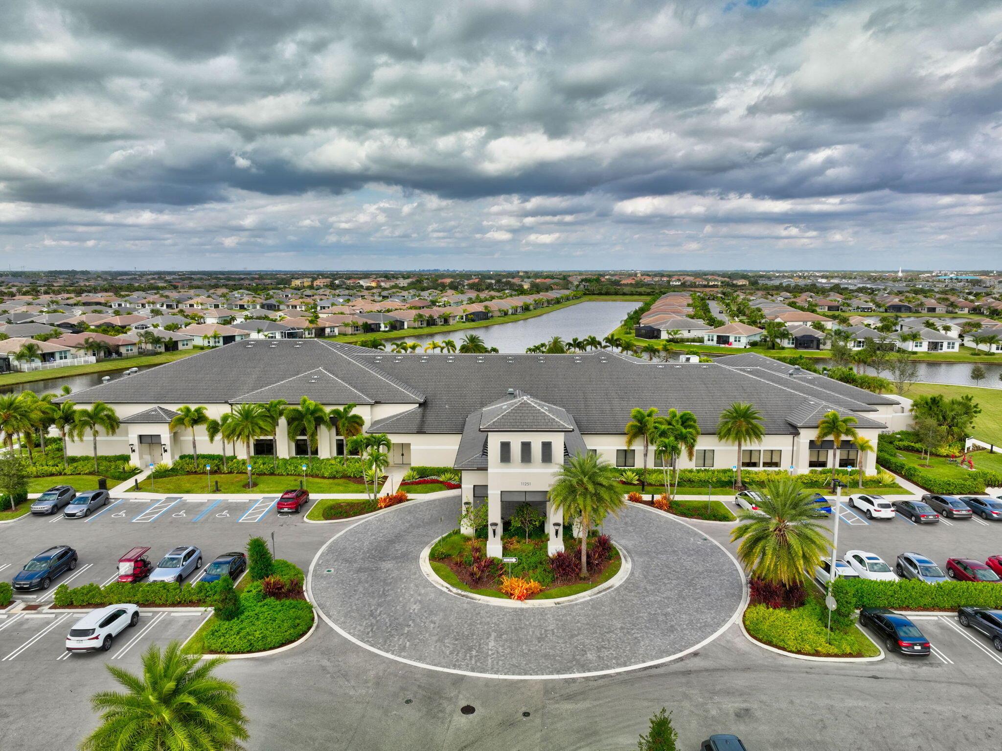 Port St Lucie, Florida, 34987, United States, 3 Bedrooms Bedrooms, ,4 BathroomsBathrooms,Residential,For Sale,1905739