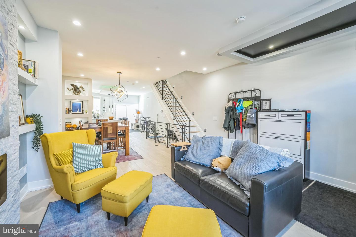 Philadelphia, Pennsylvania, 19146, United States, 4 Bedrooms Bedrooms, ,5 BathroomsBathrooms,Residential,For Sale,1751274