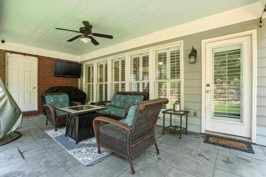 Columbus, Georgia, 31904, United States, 4 Bedrooms Bedrooms, ,4 BathroomsBathrooms,Residential,For Sale,1905895