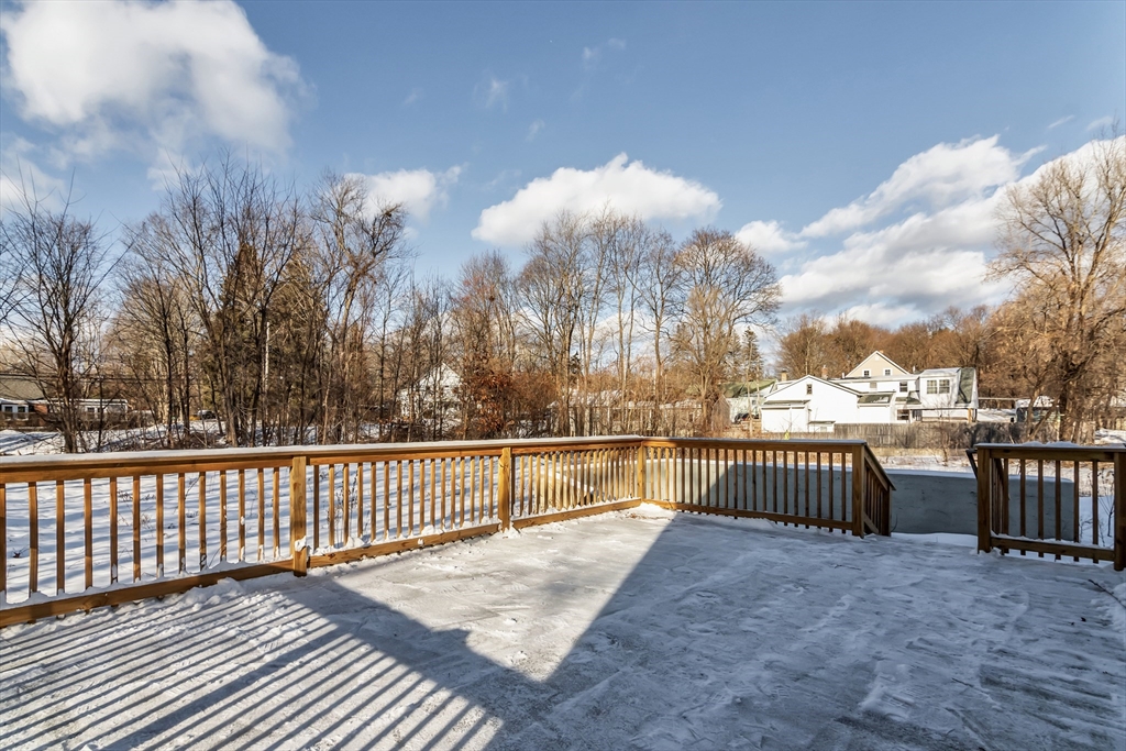 Fitchburg, Massachusetts, 01420, United States, 6 Bedrooms Bedrooms, ,2 BathroomsBathrooms,Residential,For Sale,2008153