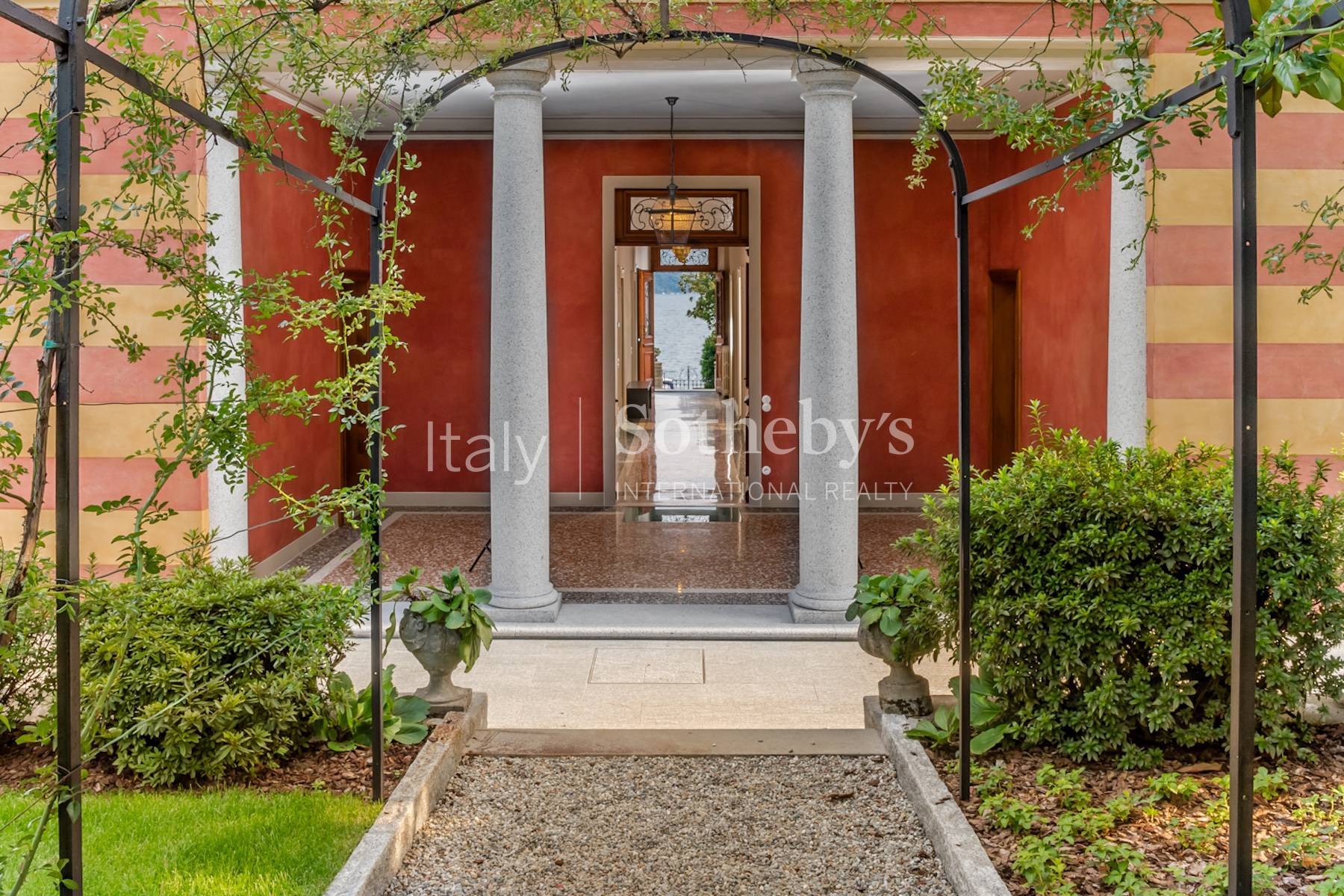  Magnificent period residence on Lake Maggiore - 物件實景