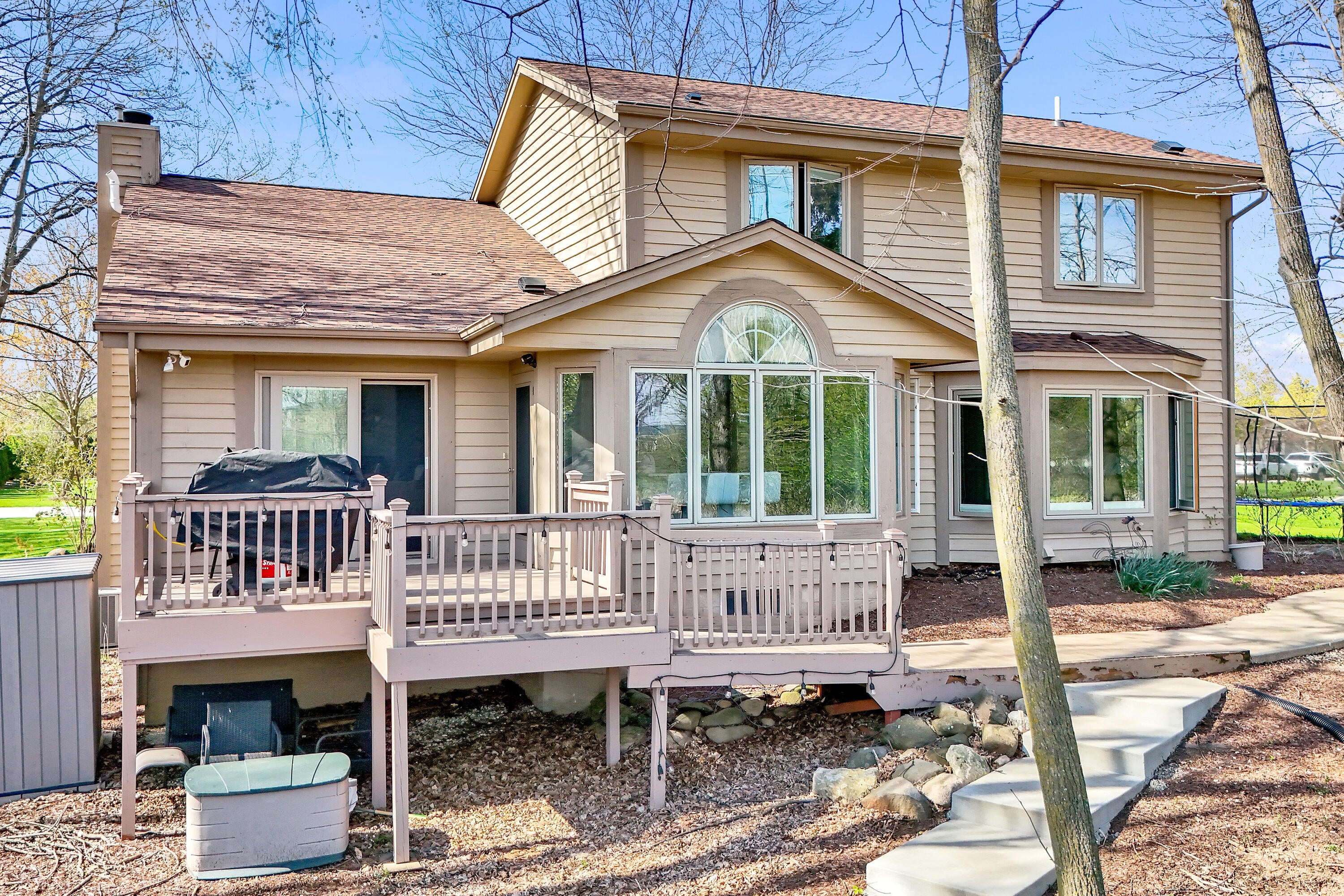 Muskego, Wisconsin, 53150, United States, 3 Bedrooms Bedrooms, ,3 BathroomsBathrooms,Residential,For Sale,2048106