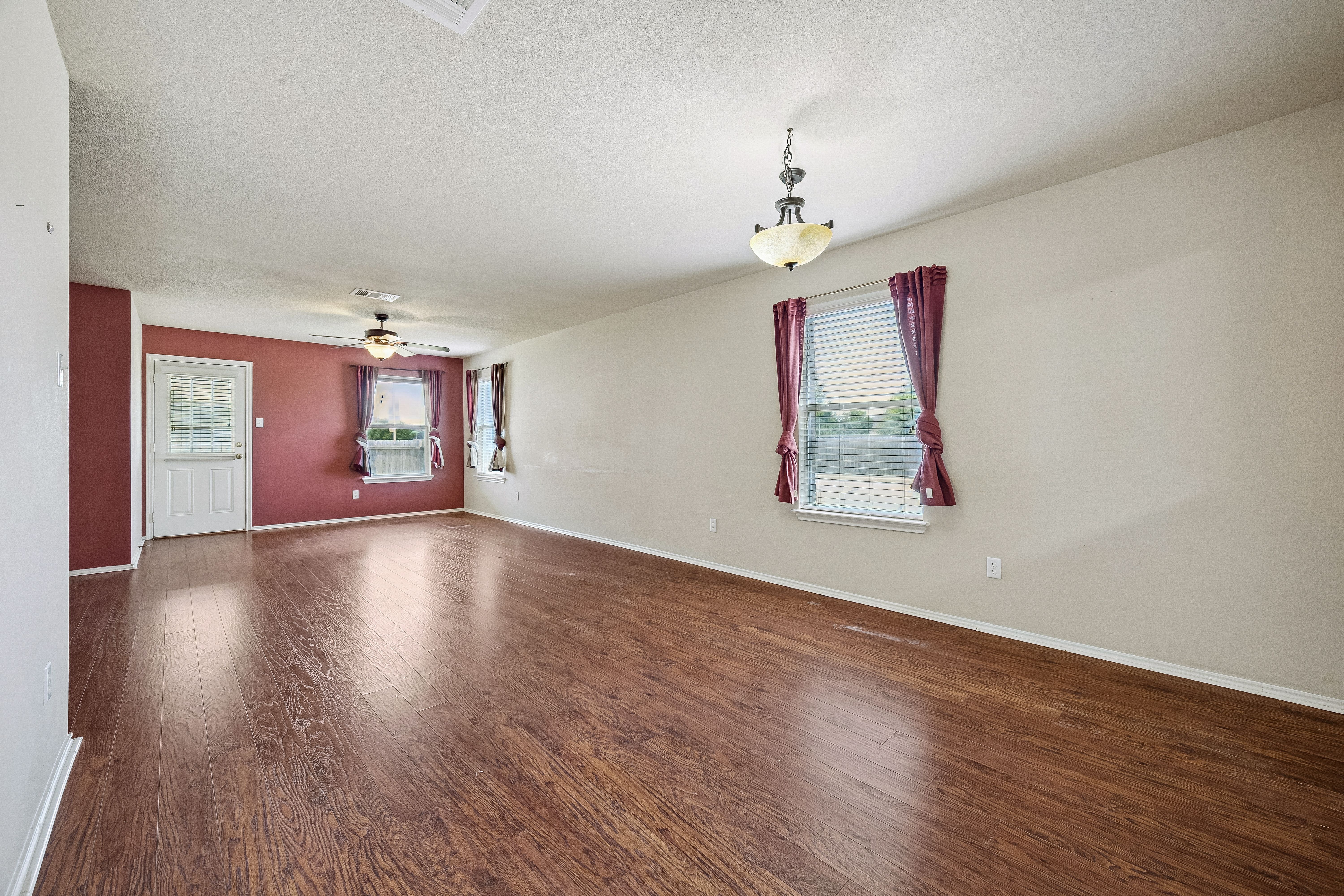  913 Remington Drive, Leander, TX 78641 - 物件實景