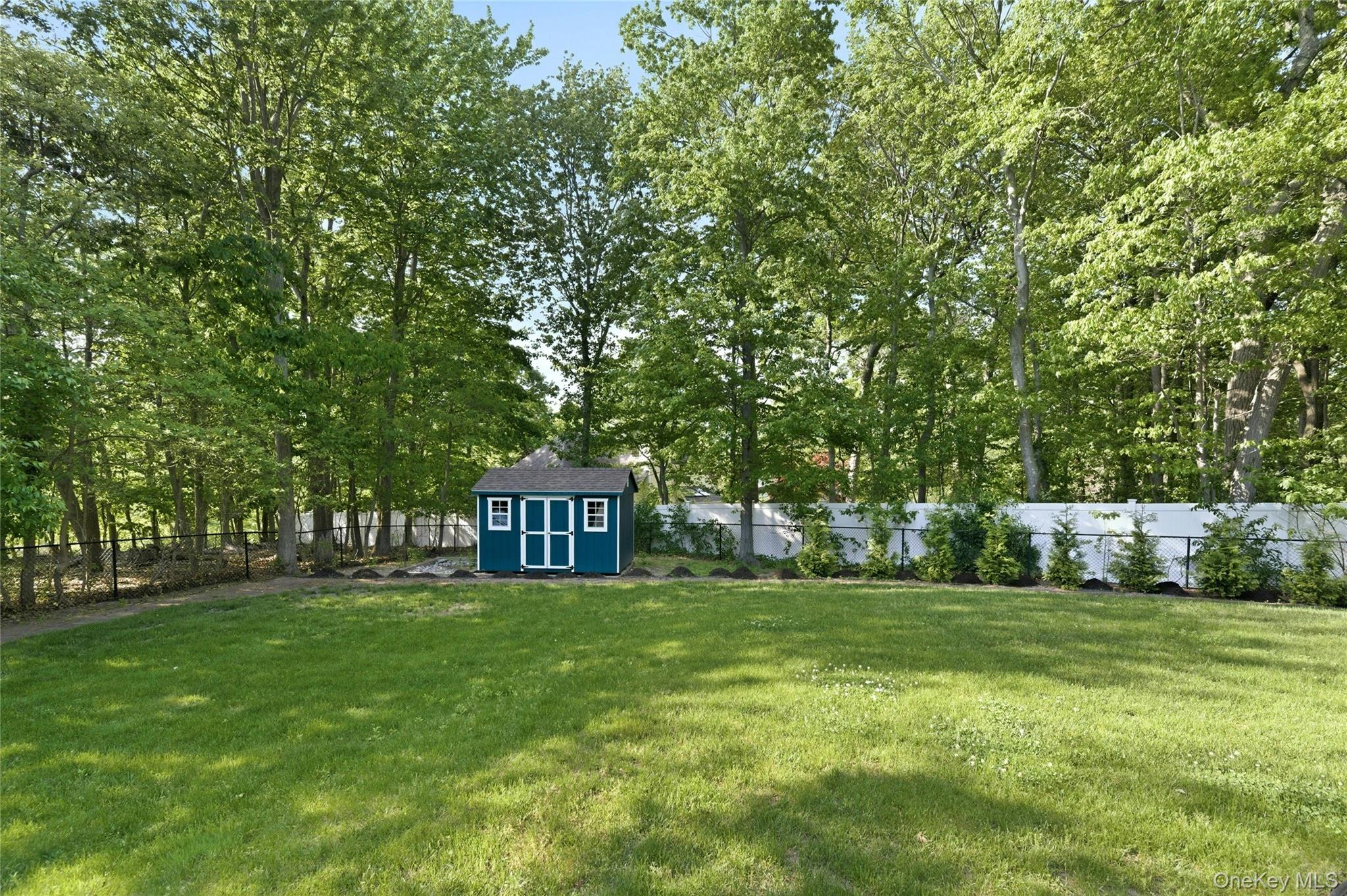  19 Quaker Hill Road, Stony Brook, NY, 11790 - 物件實景