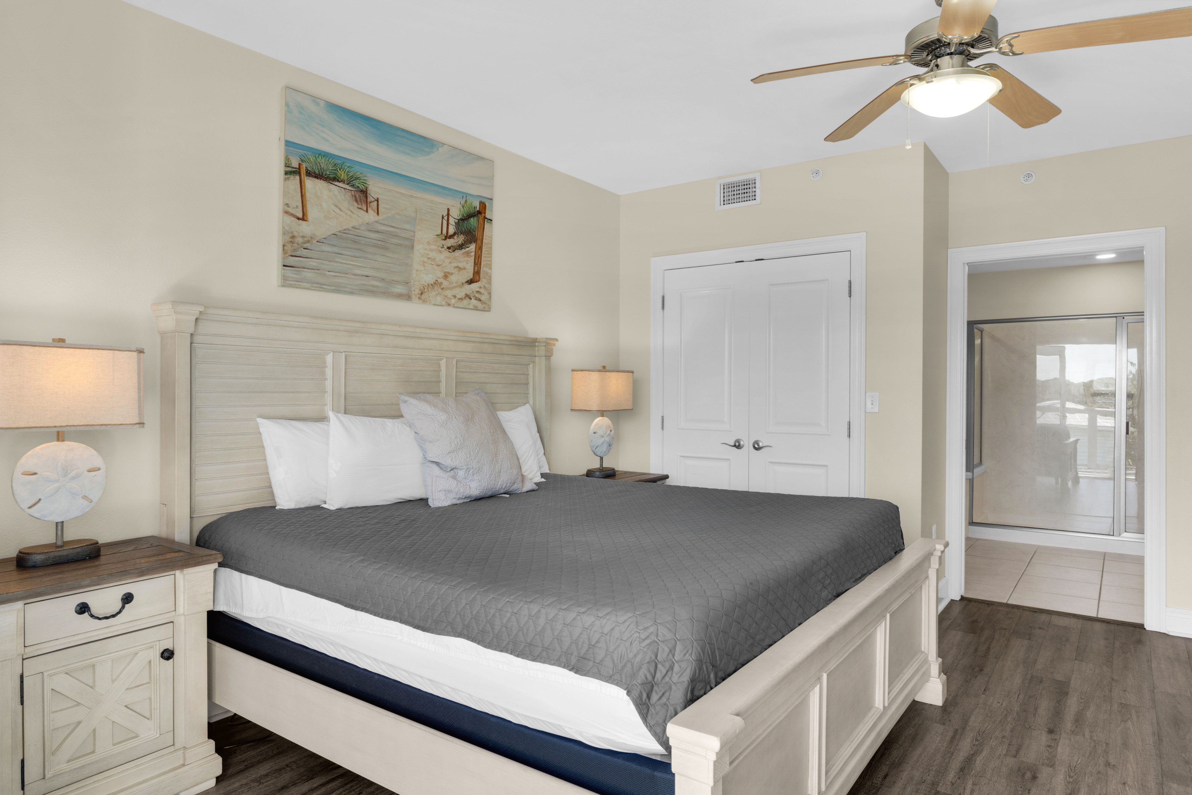  Top-Floor Coastal Condo Steps from Seagrove Beach - 物件實景