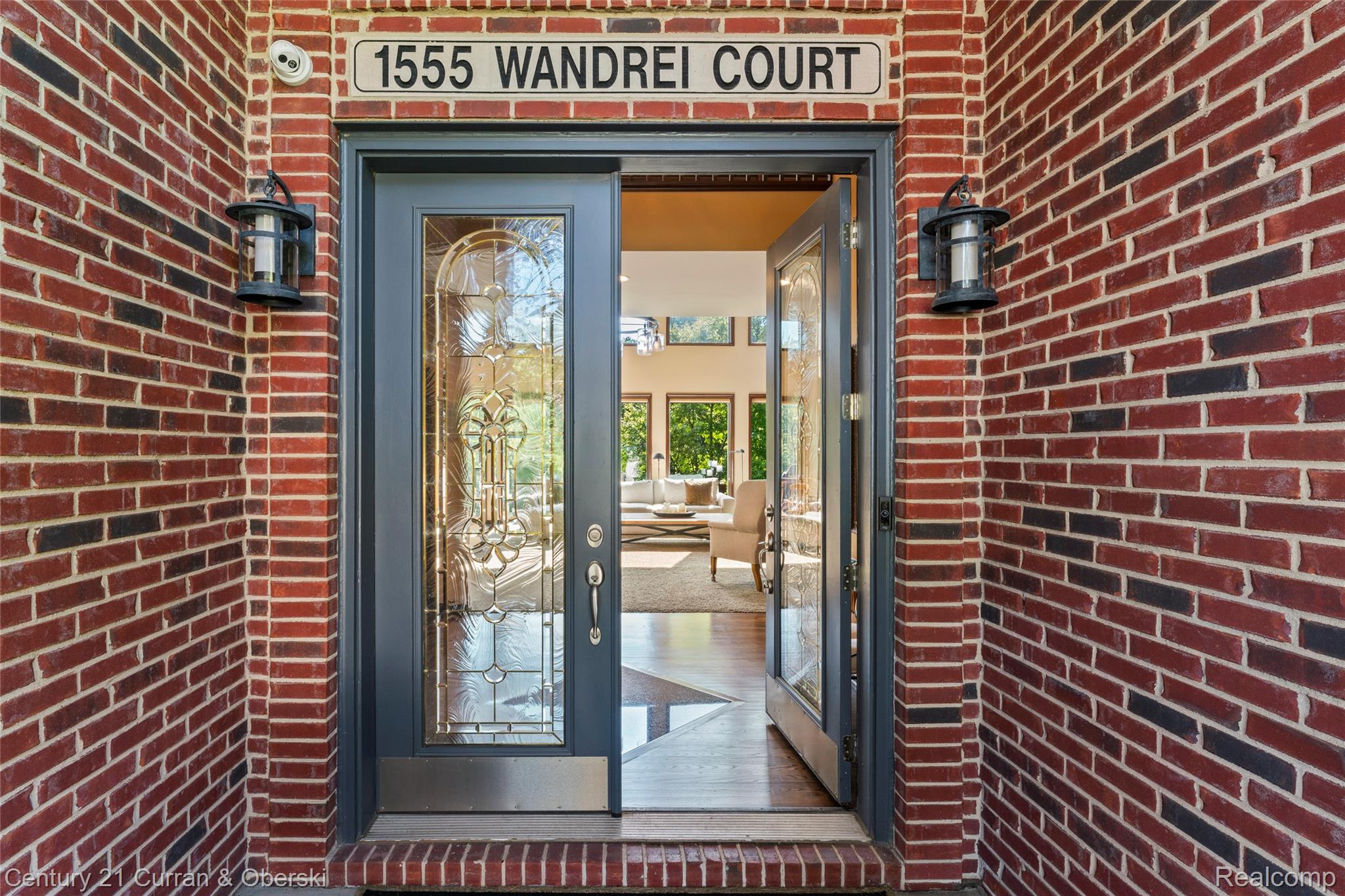 Commerce Charter Township, Michigan, 48382, United States, 4 Bedrooms Bedrooms, ,5 BathroomsBathrooms,Residential,For Sale,1974674