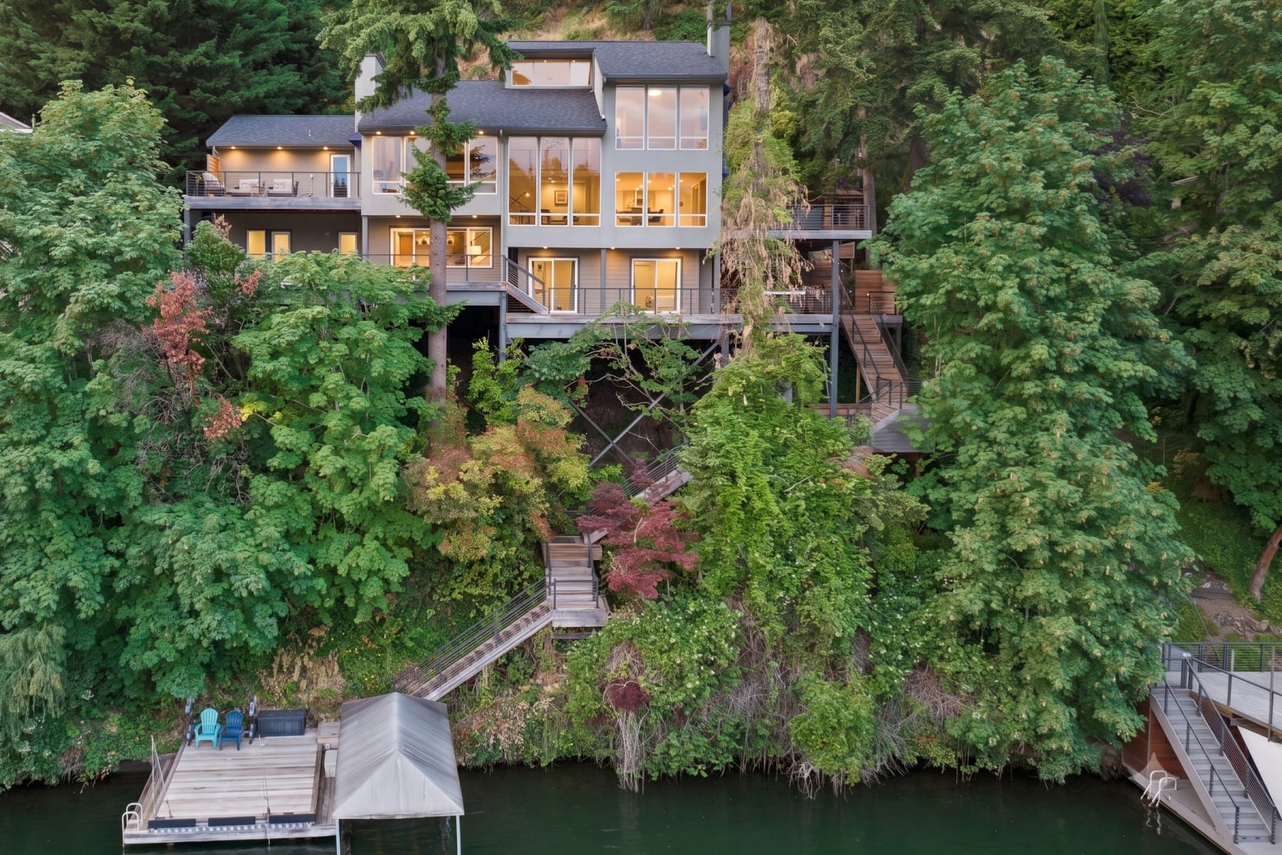  2236 SUMMIT CT Lake Oswego, OR 97034 - 物件實景