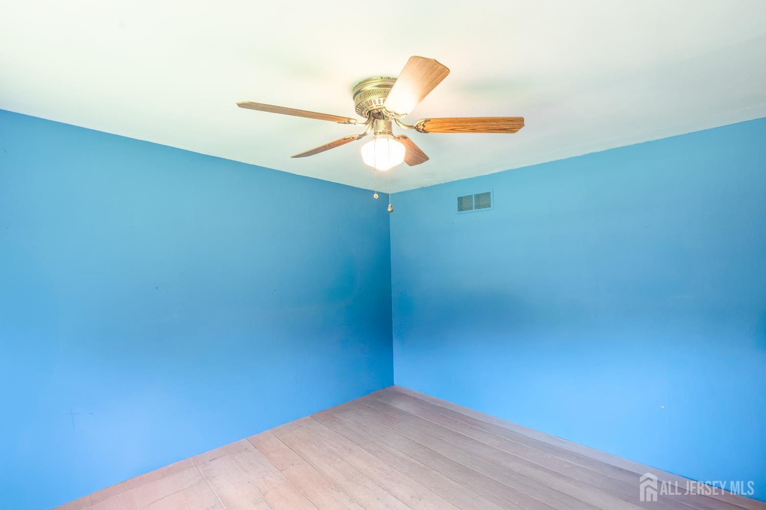 Monroe, New Jersey, 08831, United States, 6 Bedrooms Bedrooms, ,4 BathroomsBathrooms,Residential,For Sale,1916788