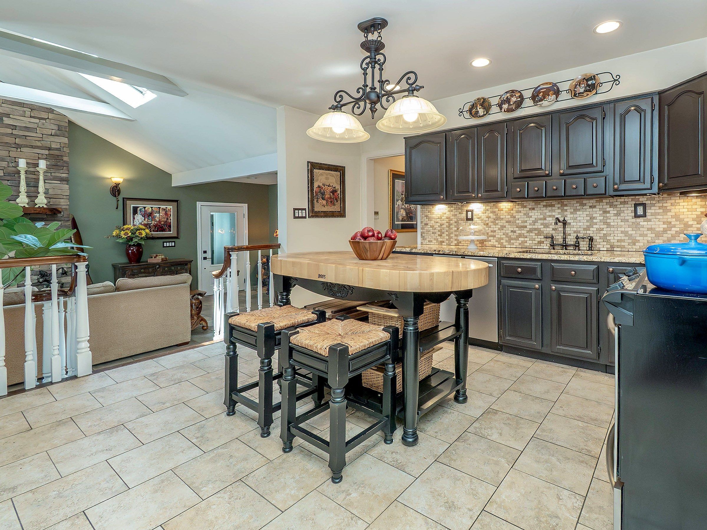  3 Duke Place, Glen Cove, NY, 11542 - 物件實景