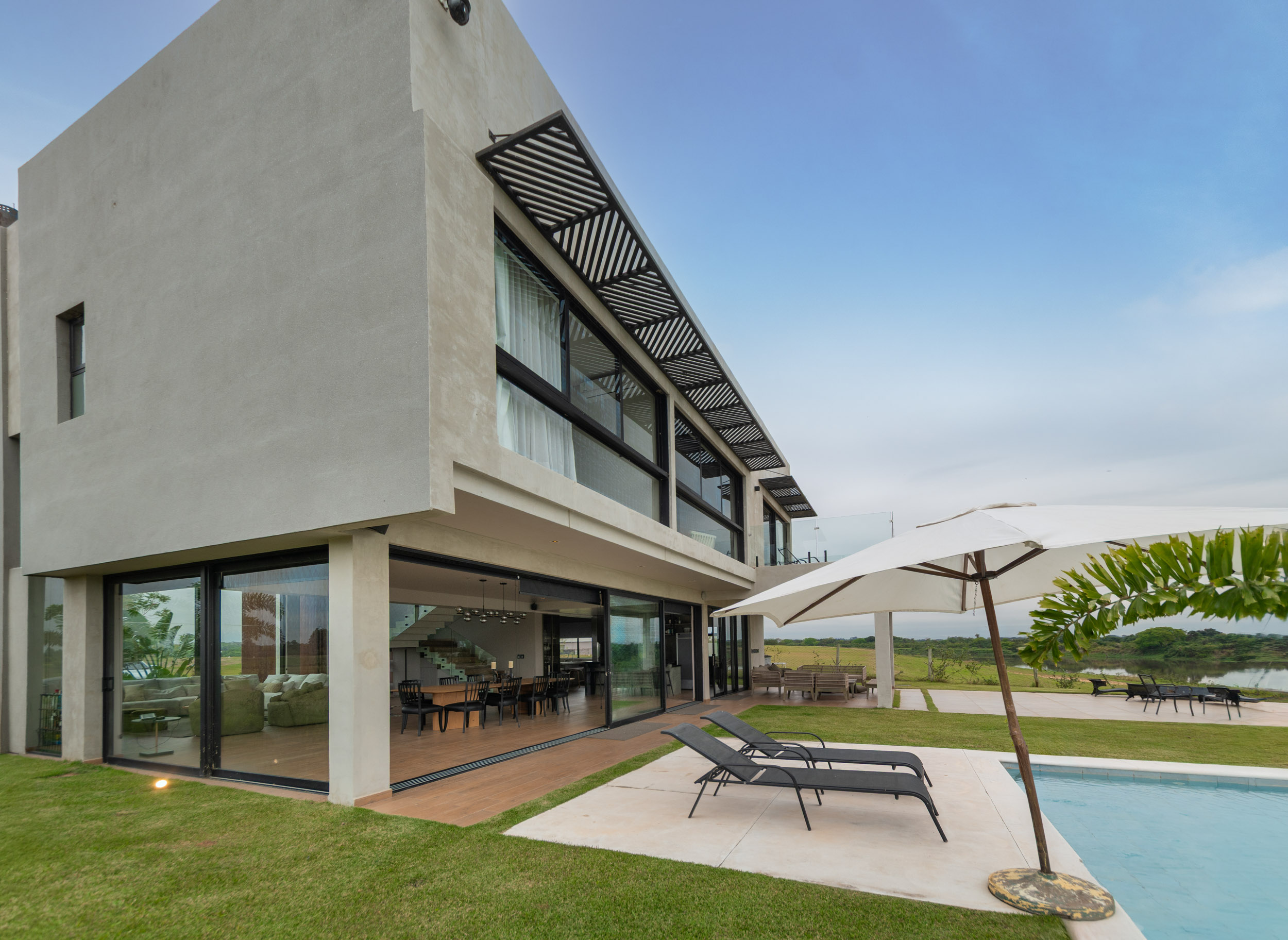  Brand-New Residence in Pueblo del Río - 物件實景