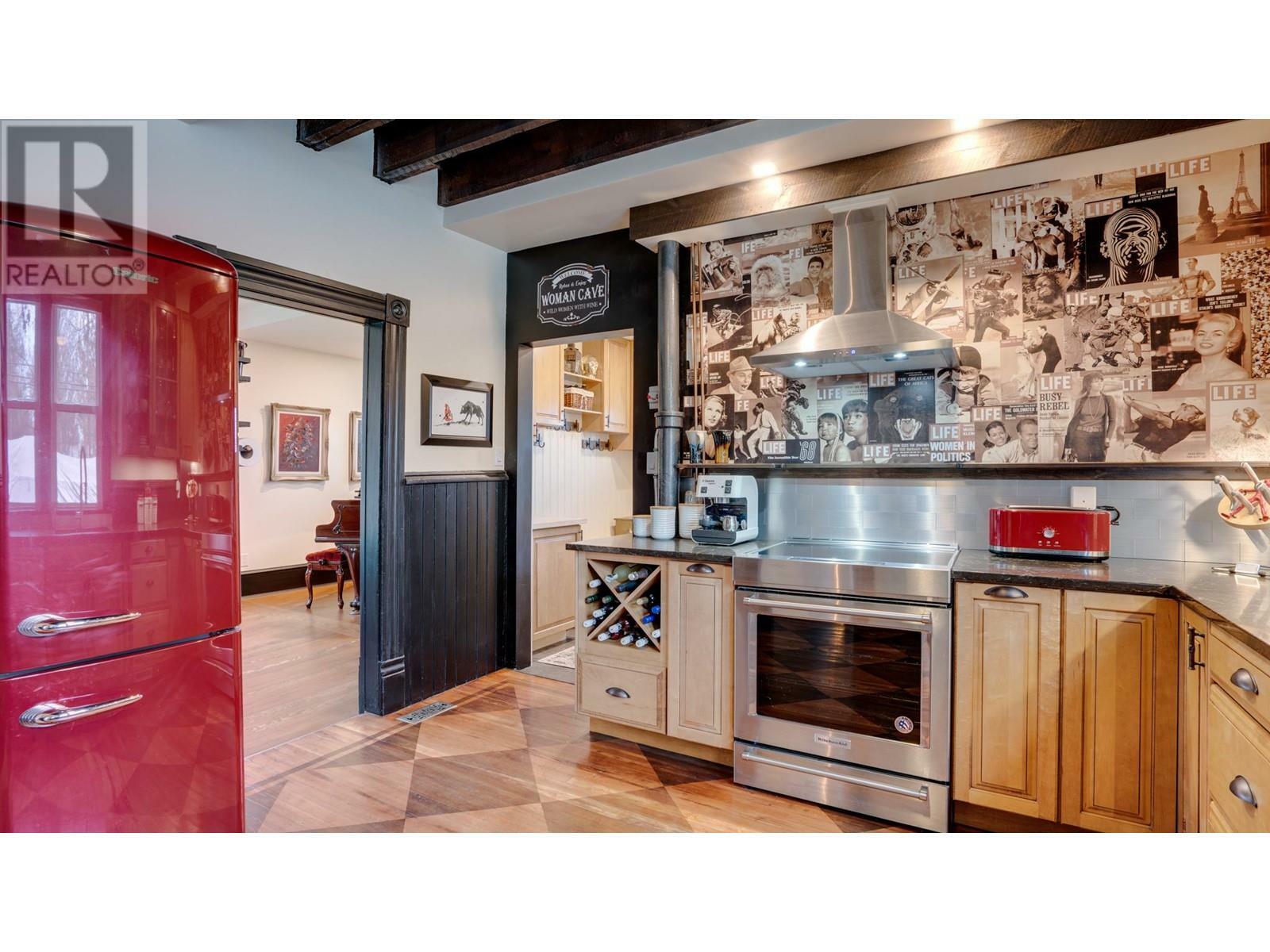 VERNON, British Columbia, V1T 4L3, CA, 3 Bedrooms Bedrooms, ,3 BathroomsBathrooms,Residential,For Sale,1839125