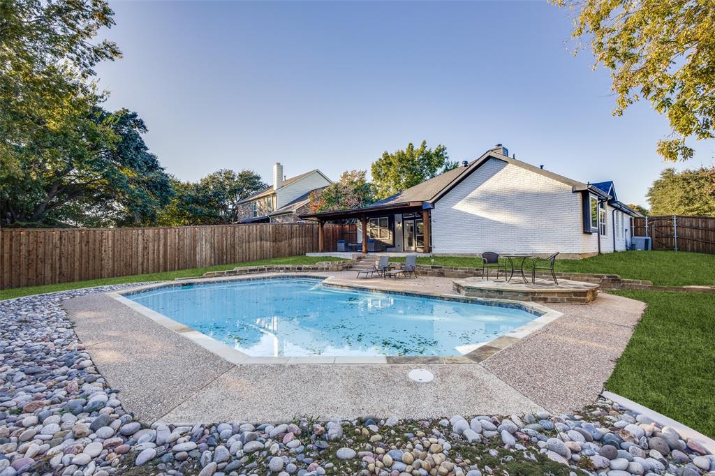 Flower Mound, Texas, 75028, United States, 4 Bedrooms Bedrooms, ,2 BathroomsBathrooms,Residential,For Sale,1902144