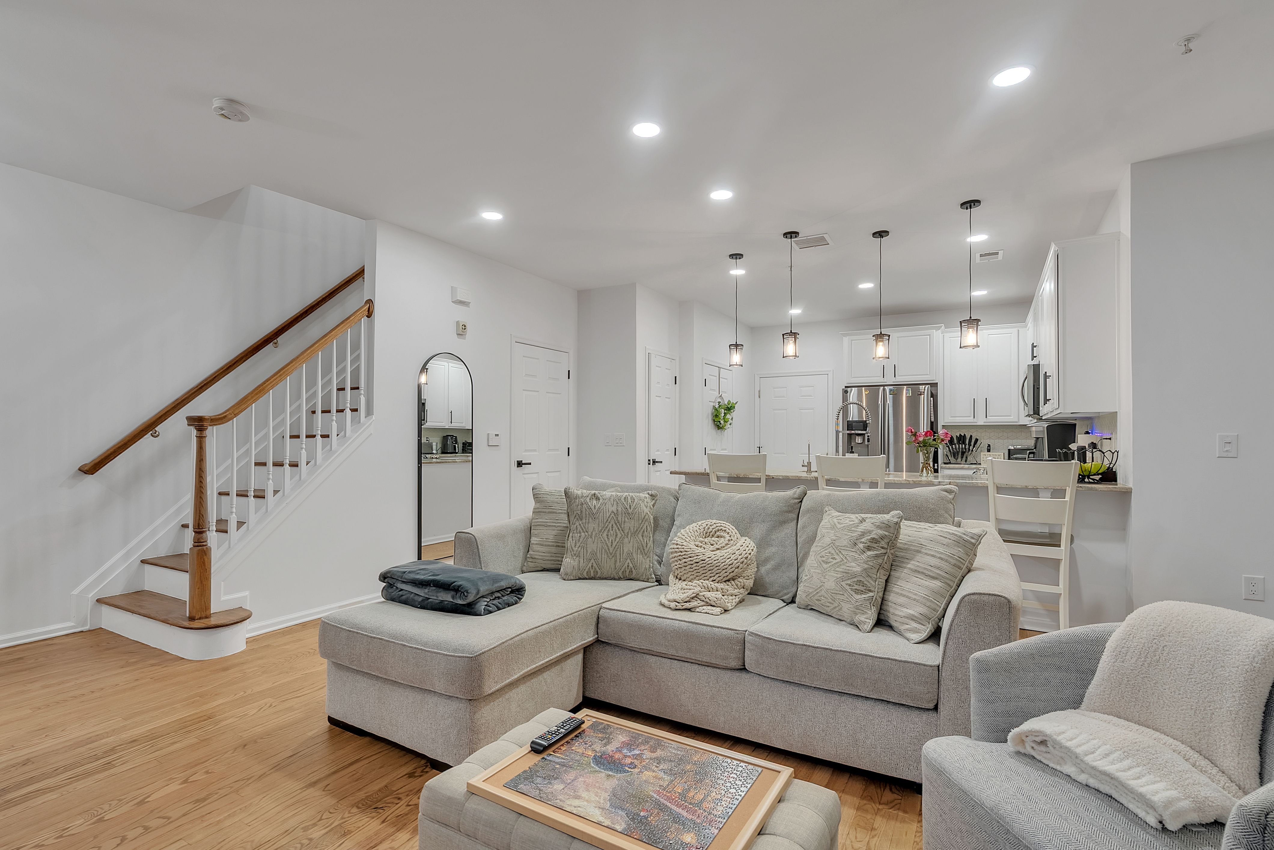  906 Memorial Drive, Belleville, NJ, 07109 - 物件實景