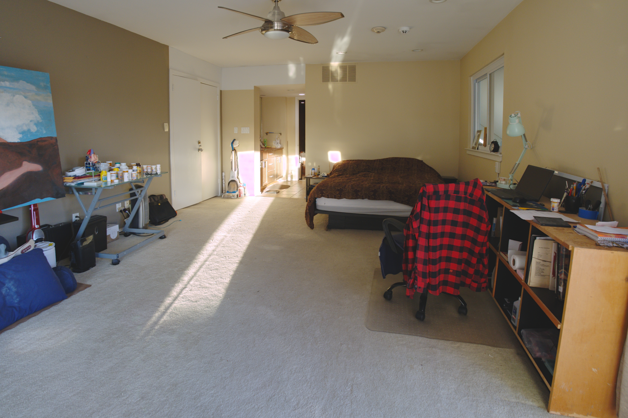 Secaucus, New Jersey, 07094, United States, 4 Bedrooms Bedrooms, ,3 BathroomsBathrooms,Residential,For Sale,1996656