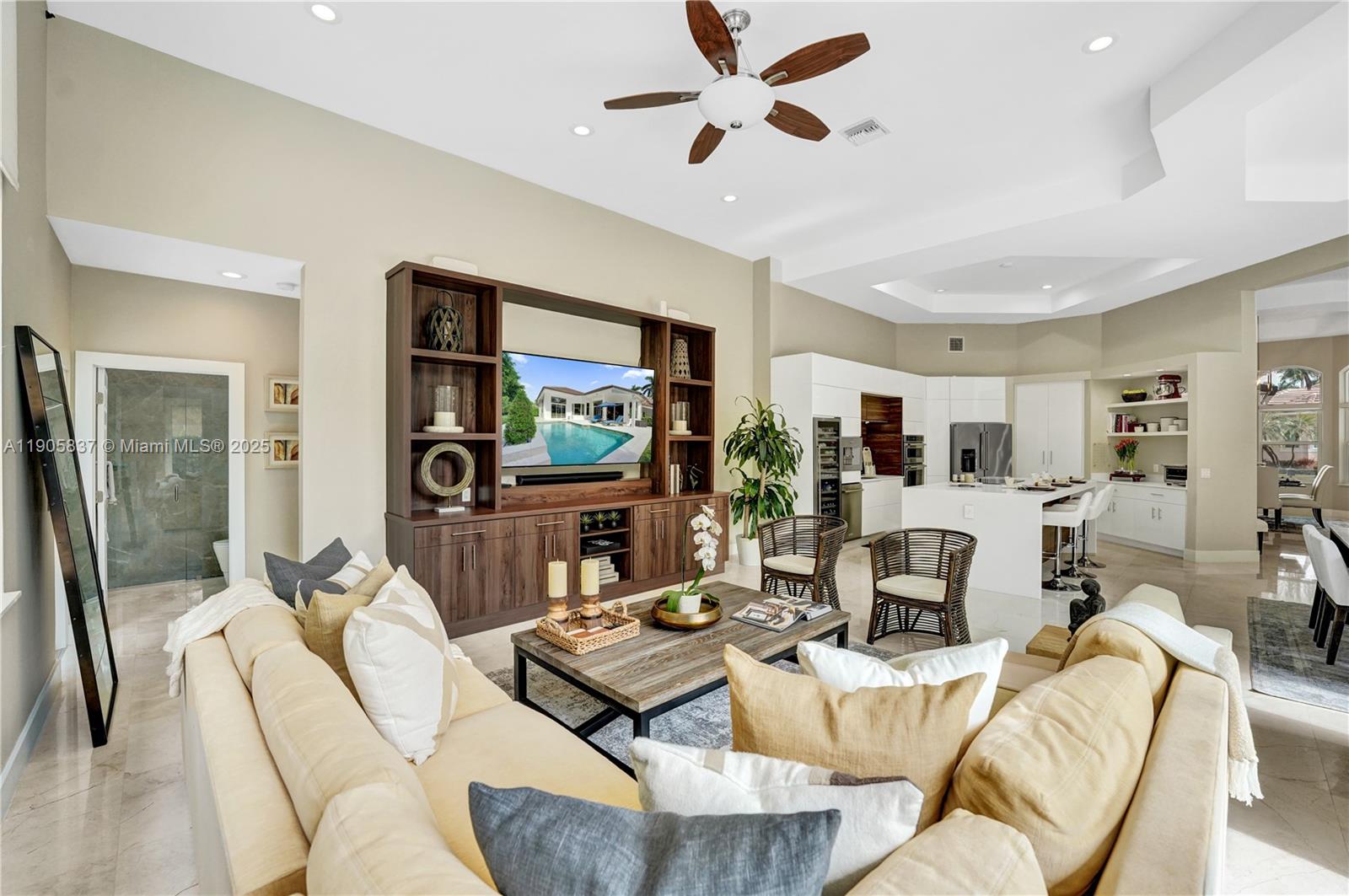 Weston, Florida, 33327, United States, 5 Bedrooms Bedrooms, ,3 BathroomsBathrooms,Residential,For Sale,1991859