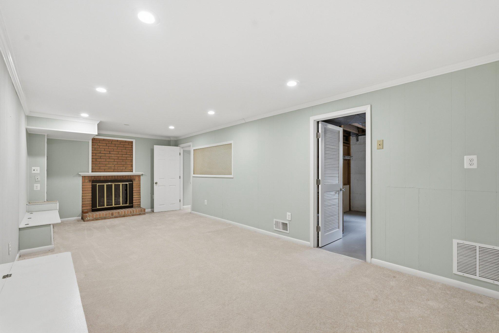  8543 Mount Vernon Highway, Alexandria, VA, 22309 - 物件實景