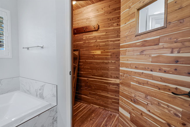 Tres Pinos, California, 95075, United States, 3 Bedrooms Bedrooms, ,3 BathroomsBathrooms,Residential,For Sale,1988626