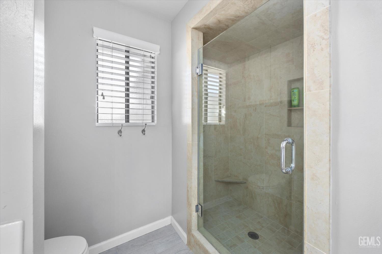 Bakersfield, California, 93308, United States, 4 Bedrooms Bedrooms, ,3 BathroomsBathrooms,Residential,For Sale,1963692