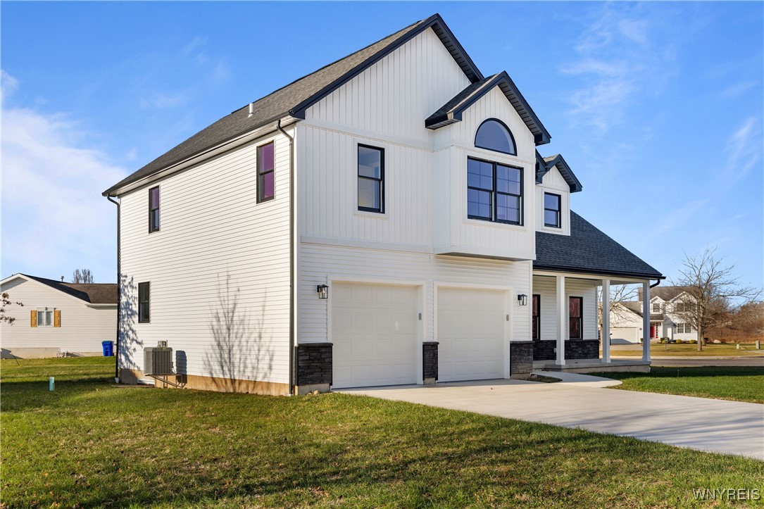 Lewiston, New York, 14174, United States, 3 Bedrooms Bedrooms, ,3 BathroomsBathrooms,Residential,For Sale,1973853