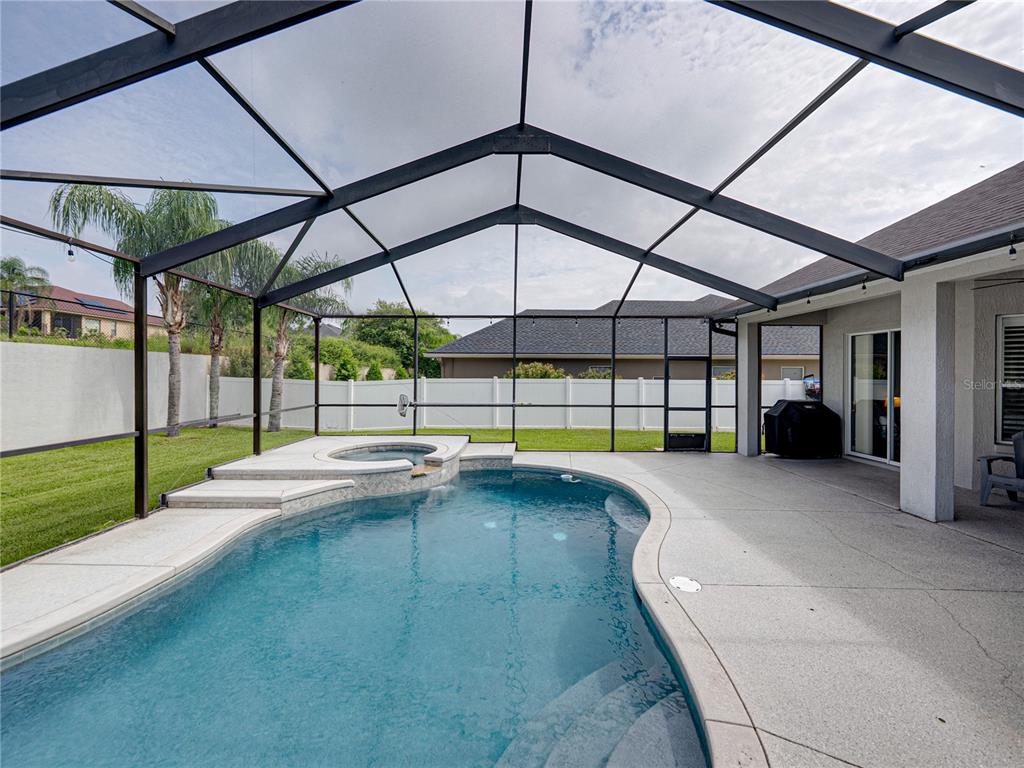 Lakeland, Florida, 33812, United States, 4 Bedrooms Bedrooms, ,3 BathroomsBathrooms,Residential,For Sale,1898596