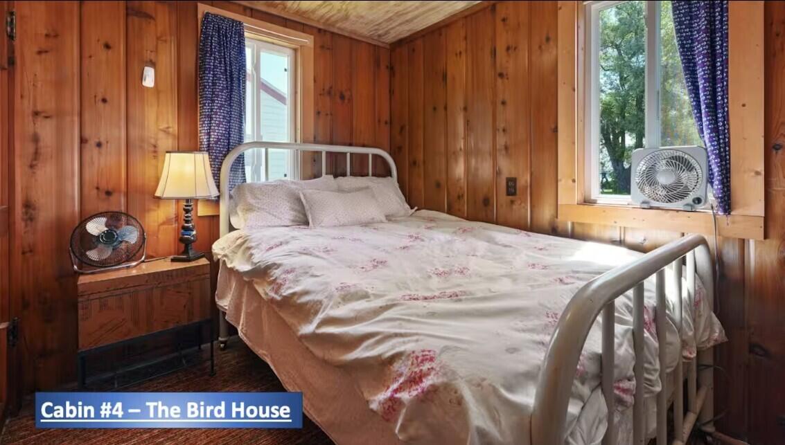 Houghton Lake, Michigan, 48629, United States, 8 Bedrooms Bedrooms, ,4 BathroomsBathrooms,Residential,For Sale,1990412